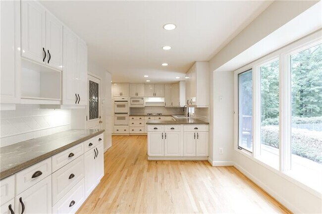 Building Photo - 55 Cameron Glen Dr NW