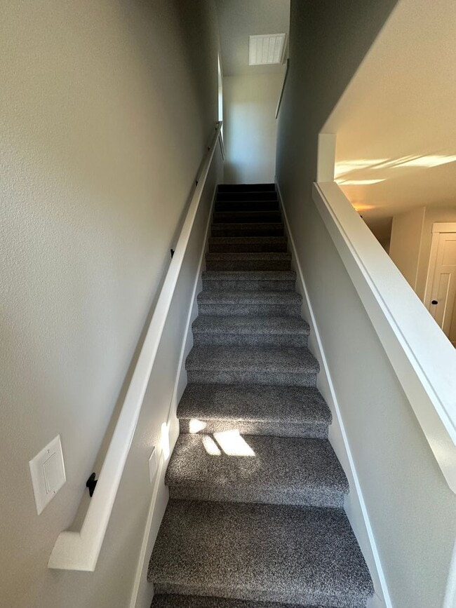 Building Photo - 00430-400 NW 7th AVE