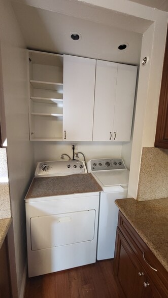 Building Photo - 15216 Arcturus Ave