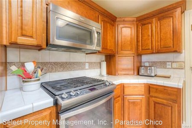 Building Photo - 3 br, 4 bath House - 5793 Acorn Ridge