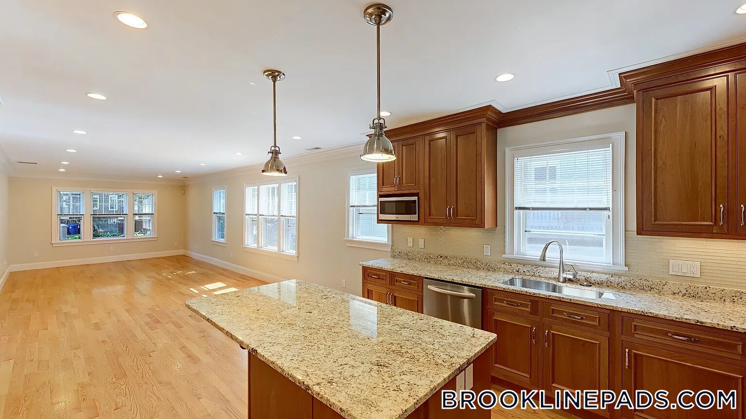 Building Photo - 7 Acron Rd