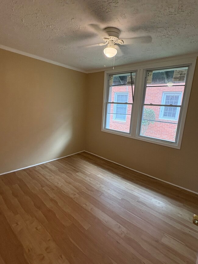 Building Photo - 2310 Yancey Ave