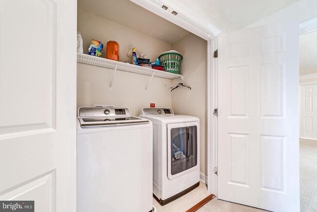 Building Photo - 20637 Erskine Terrace