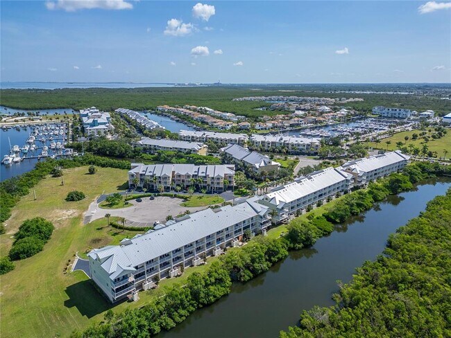 Building Photo - 3266 Mangrove Point Dr