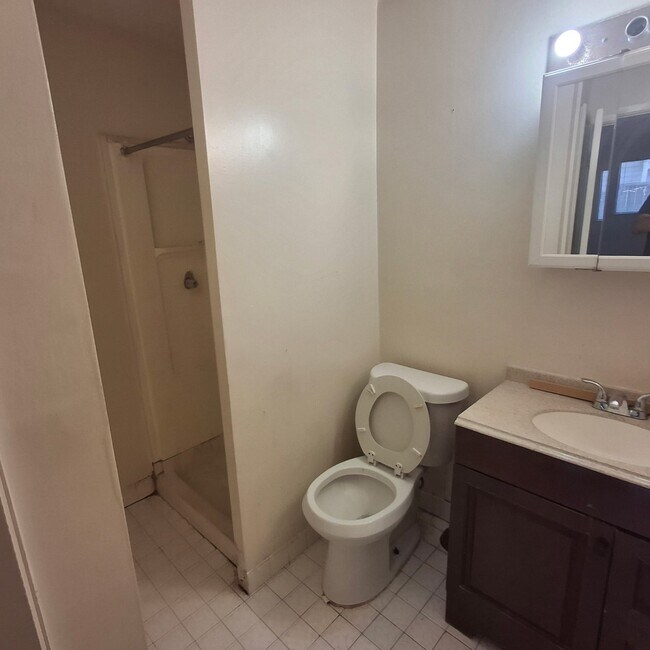 Building Photo - 3523 Tanglewilde St