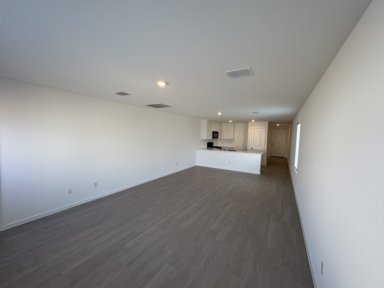 Building Photo - 11736 Marcellus Way