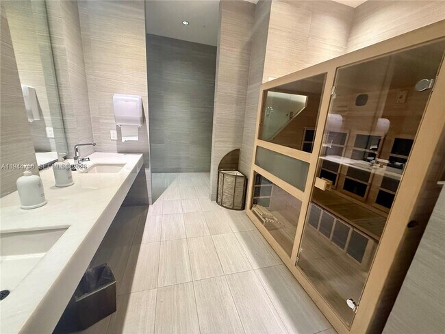 Building Photo - 3300 NE 188th St