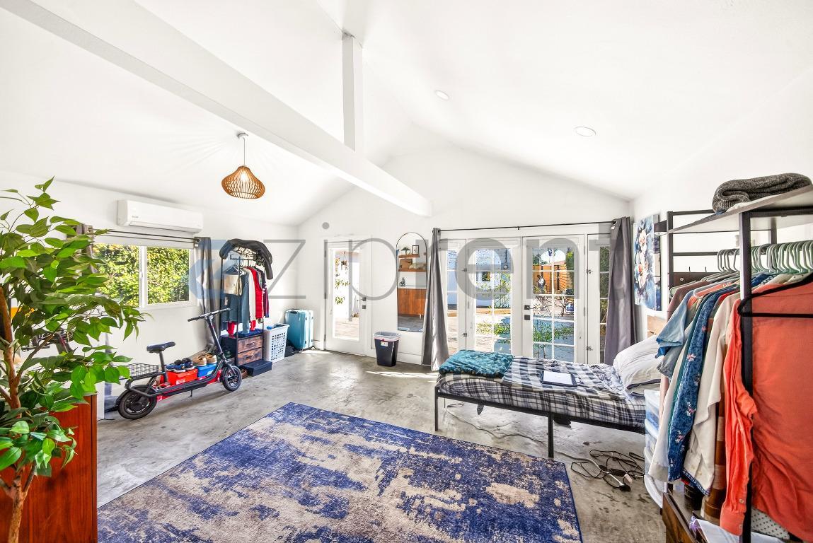 Building Photo - 6415 Madden Ave