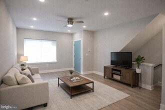 Building Photo - 3721 Brandywine St