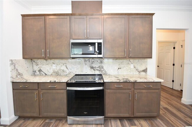 Building Photo - 1 Ziegler Pl