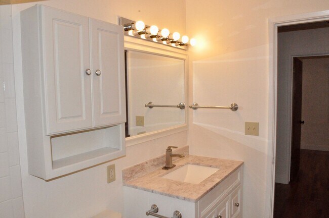 Building Photo - 7695 Torrem St