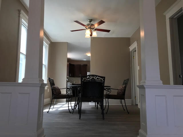 Building Photo - 620 Grant St