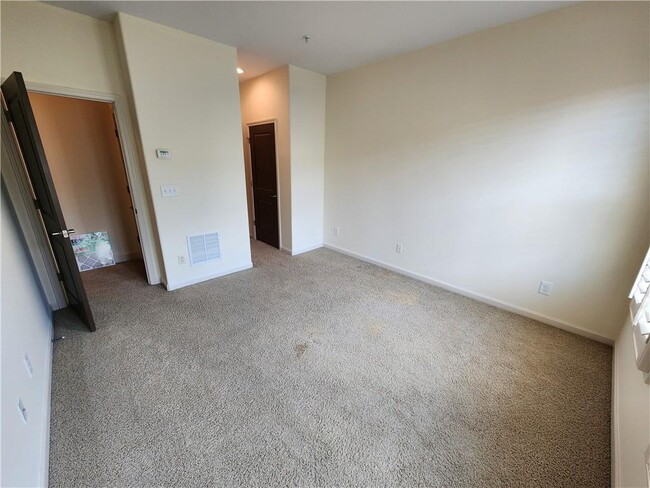 Building Photo - 271 Goodson Way NW