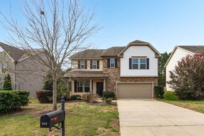 Building Photo - 602 Applecross Dr