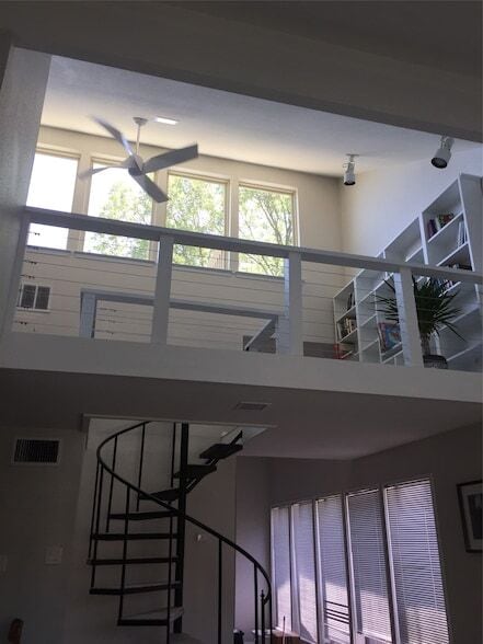 Building Photo - 3936 Travis St