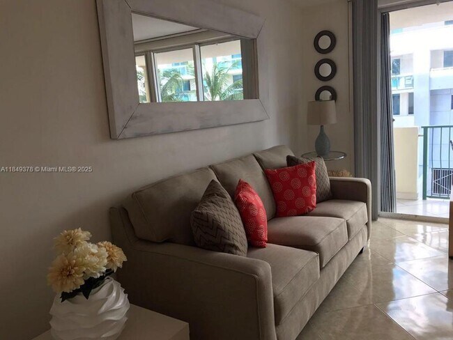Building Photo - 9195 Collins Ave