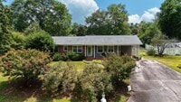 Building Photo - Charming 3BR/2BA Home for Rent in Clemson ...