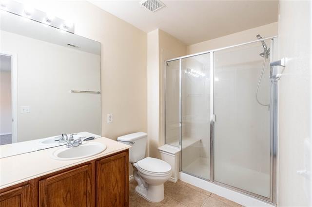 Building Photo - 2228 Stonepark Pl