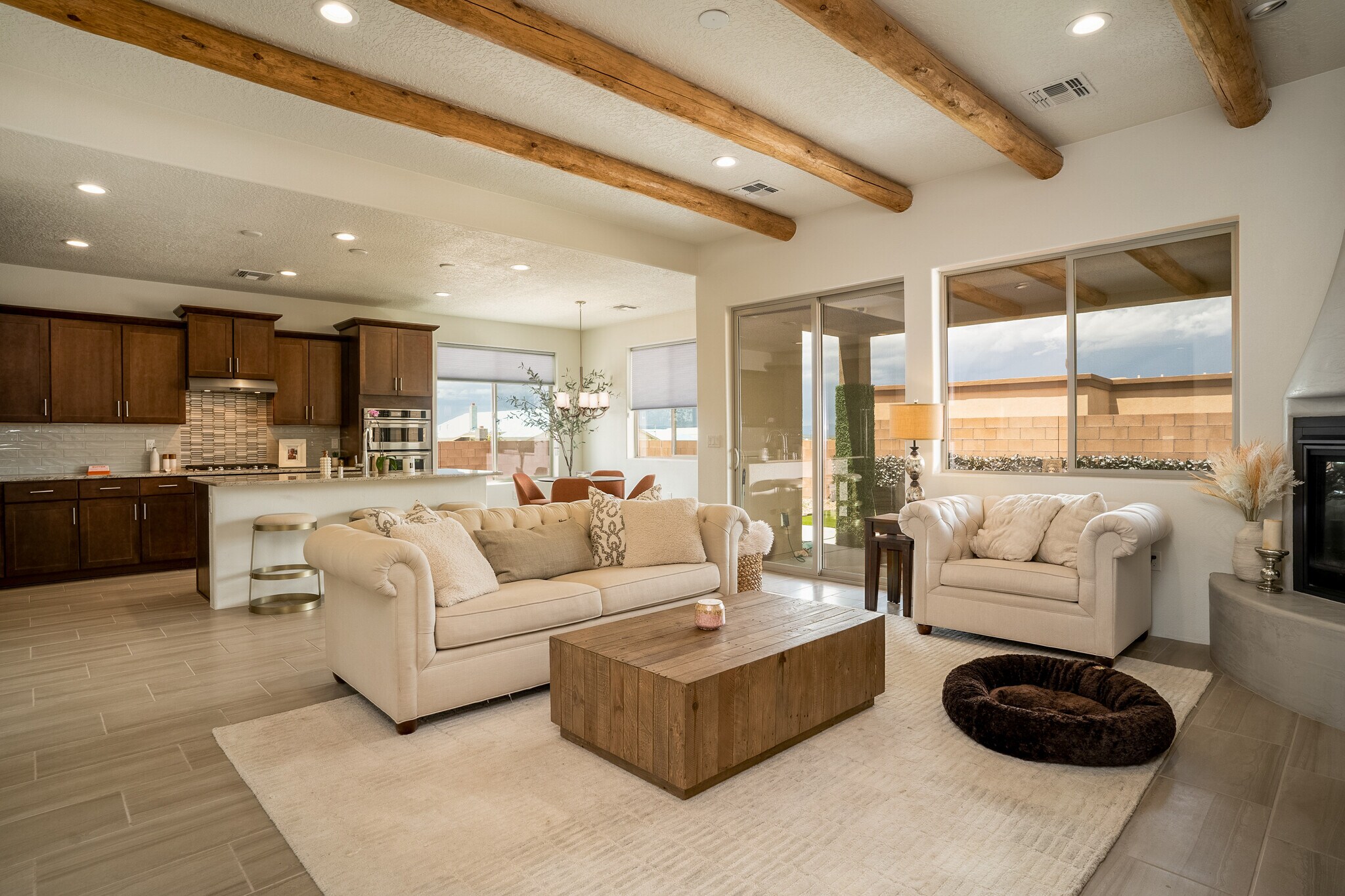 Building Photo - 1 Camino Cerro Escondido