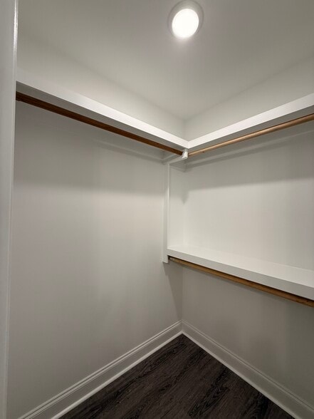 Building Photo - 822 Pitt Ave