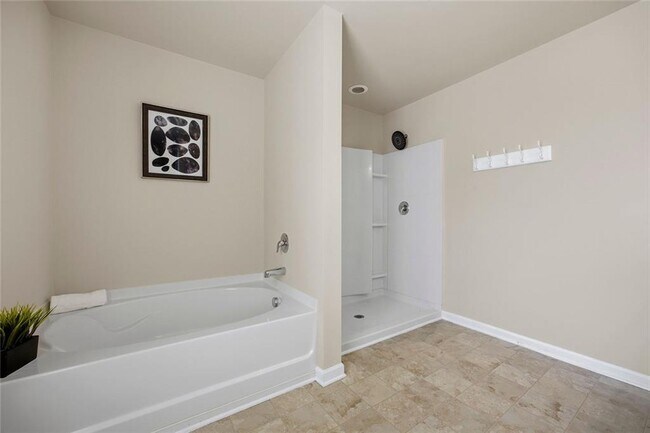 Building Photo - 3110 Boxwood Crossing