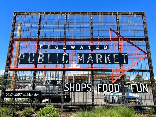 Building Photo - 2565 Teller St