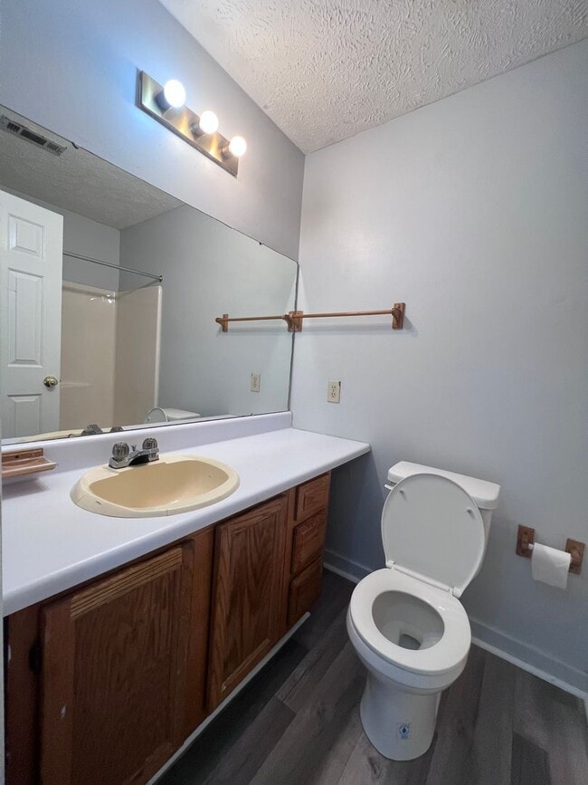 Building Photo - Brown Investments Duplex