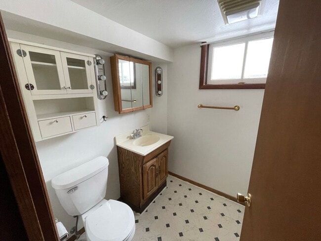 Building Photo - Unique Rental Home