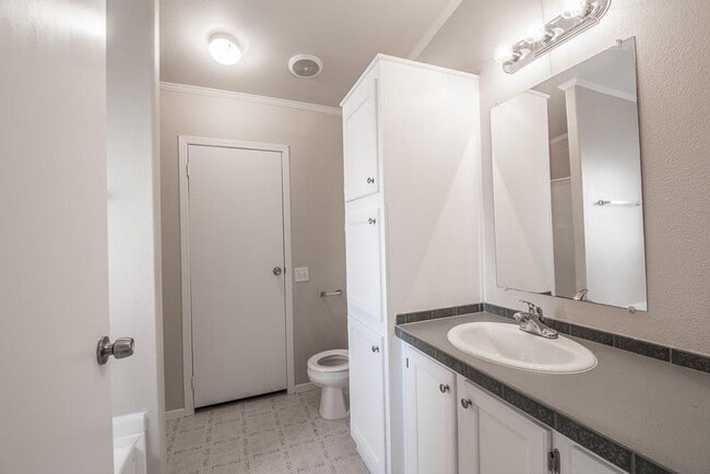 Building Photo - 4420 Magin Meadow Dr