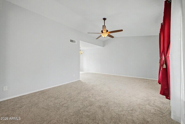 Building Photo - 2457 W Redfield Rd