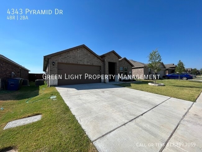 Building Photo - 4343 Pyramid Dr