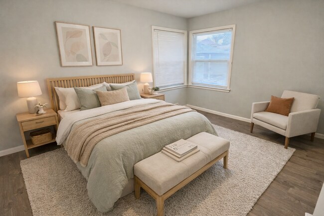 Building Photo - 5410 N Neenah Ave