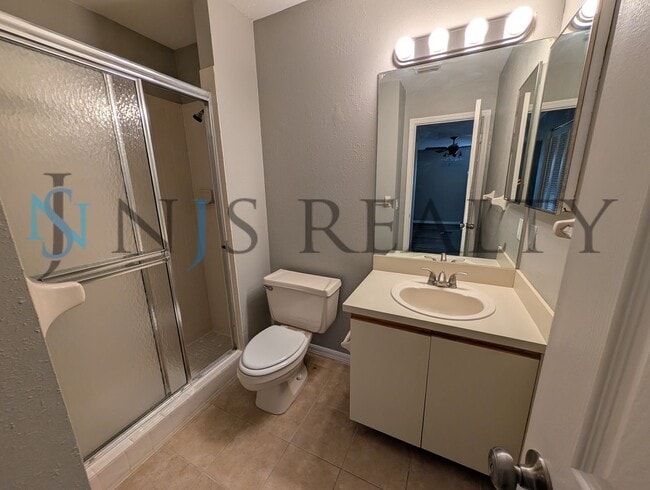 Building Photo - 2/2/1 1200sf Villa with Community Clubhouse & Pool... TRASH, LAWNCARE & BASIC CABLE INCLUDED!