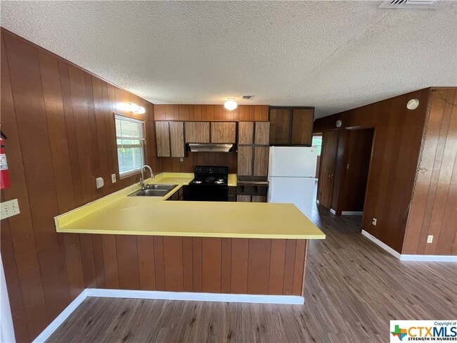 Building Photo - 354 Canyon Cir Dr