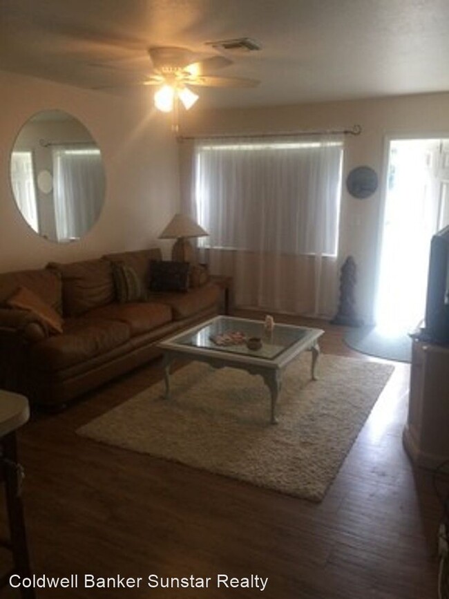 Building Photo - 1 br, 1 bath House - 810 Kings Ct Unit B