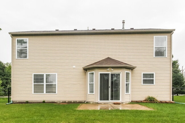 Building Photo - 12046 Royalwood Dr