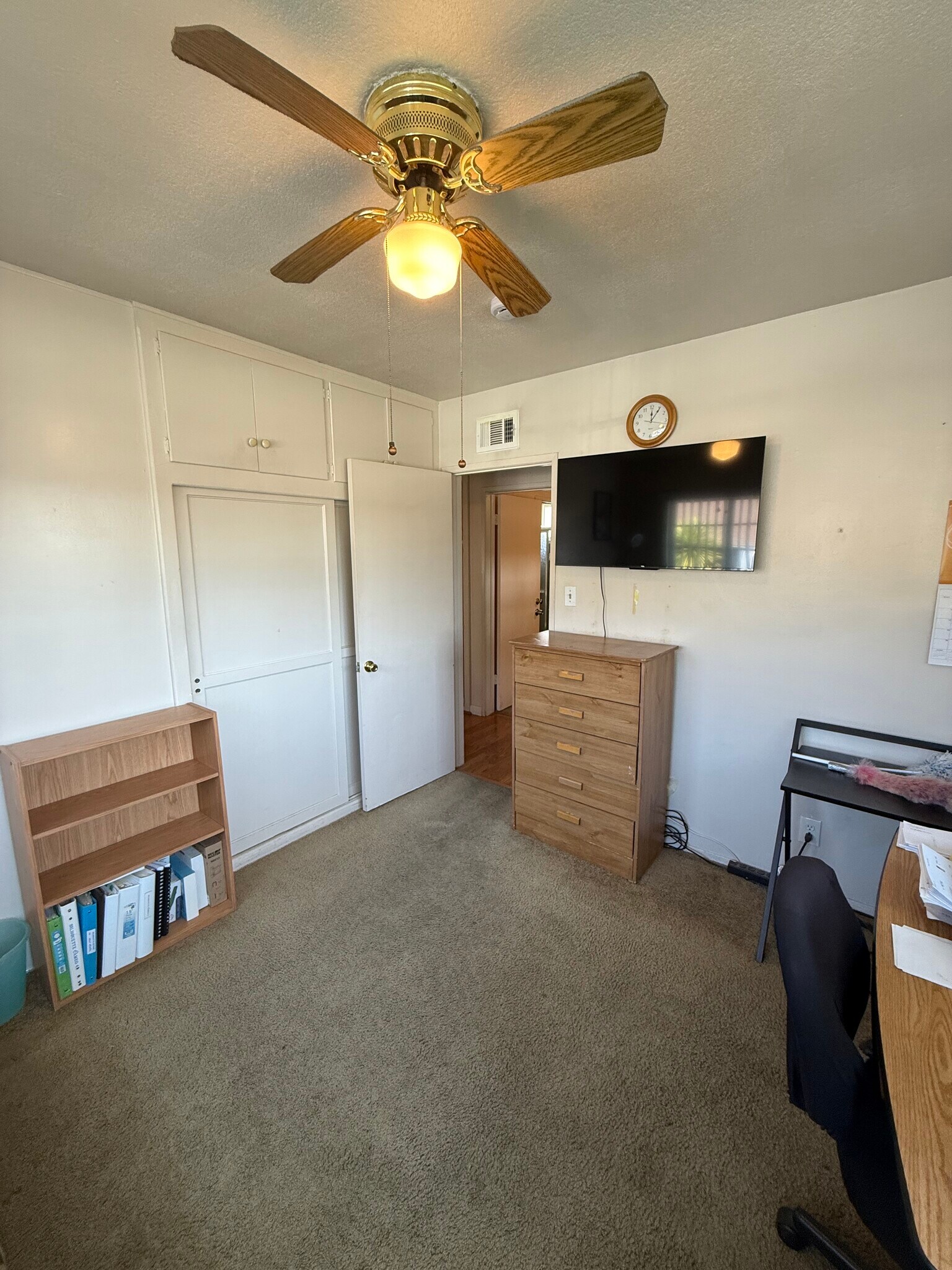 Building Photo - 8917 Reydon St