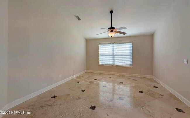 Building Photo - 128 Summer Tree Ct