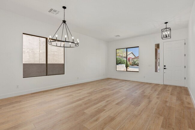 Building Photo - Amazing Home in Gold Canyon backing to Sta...