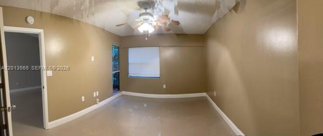 Building Photo - 526 SW 113th Way