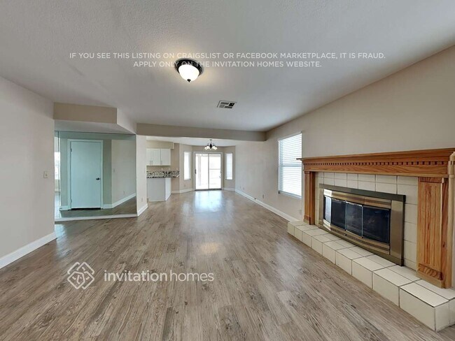 Building Photo - 1601 Fig Palm Ct