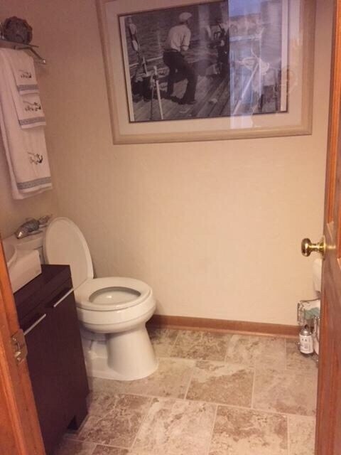 Building Photo - 7563 Bingham Ct