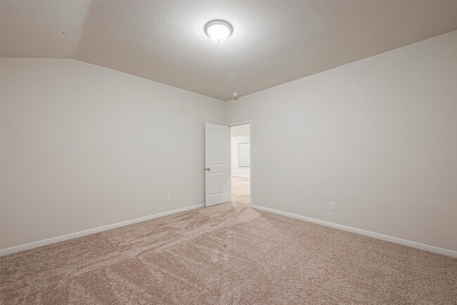 Building Photo - 8014 Fijian Cypress Dr