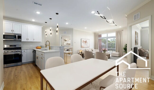 Building Photo - 215 S Westmore-Meyers Rd