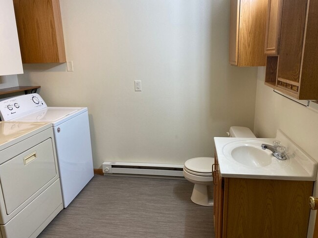 Building Photo - 2 bed 1 bath Single Family Home in Wausau