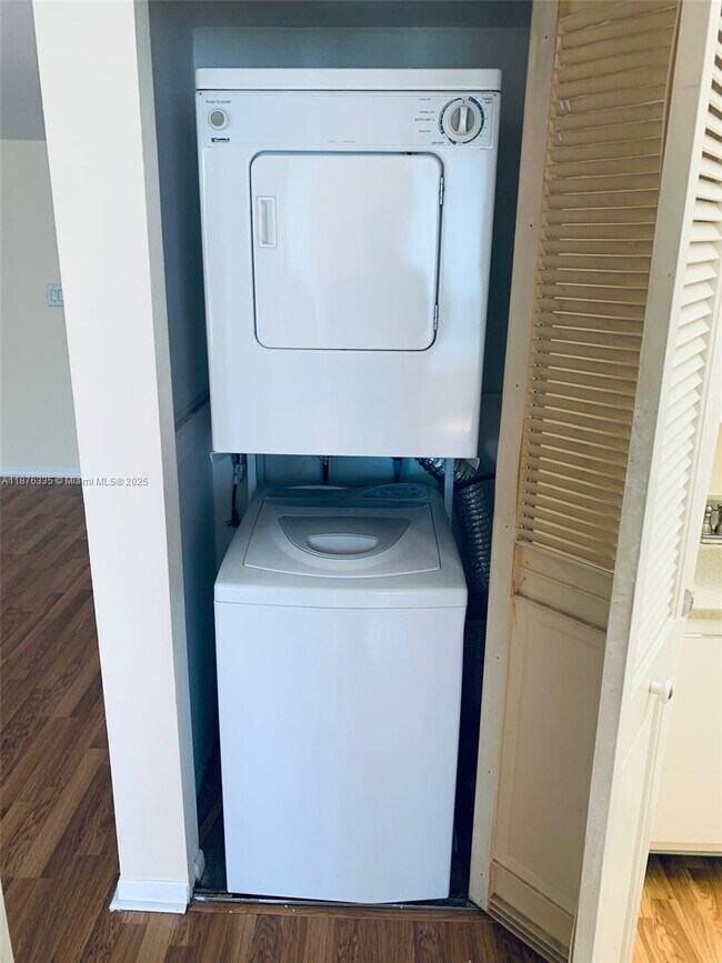 Building Photo - 6301 N University Dr