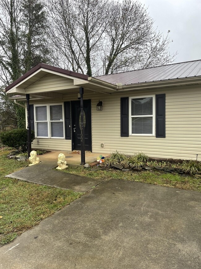 Building Photo - 6122 Lanier Rd