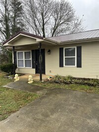 Building Photo - 6122 Lanier Rd