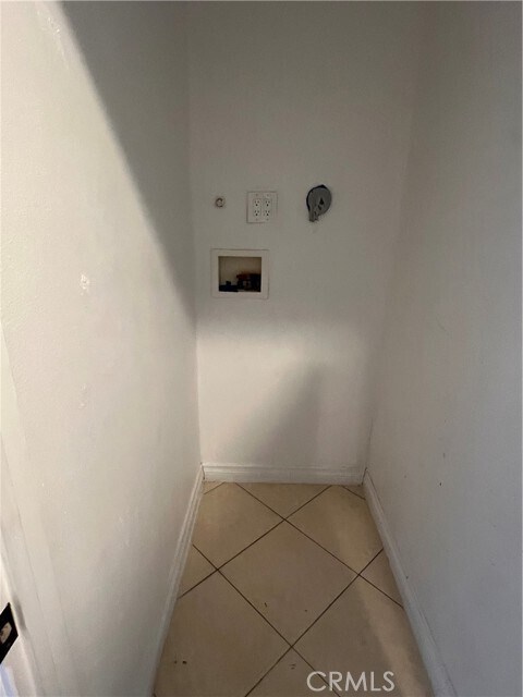 Building Photo - 1577 E 51st St