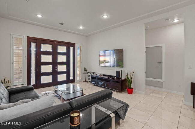 Building Photo - 244 Saltford Pl